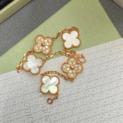 Vintage Alhambra bracelet, 5 motifs