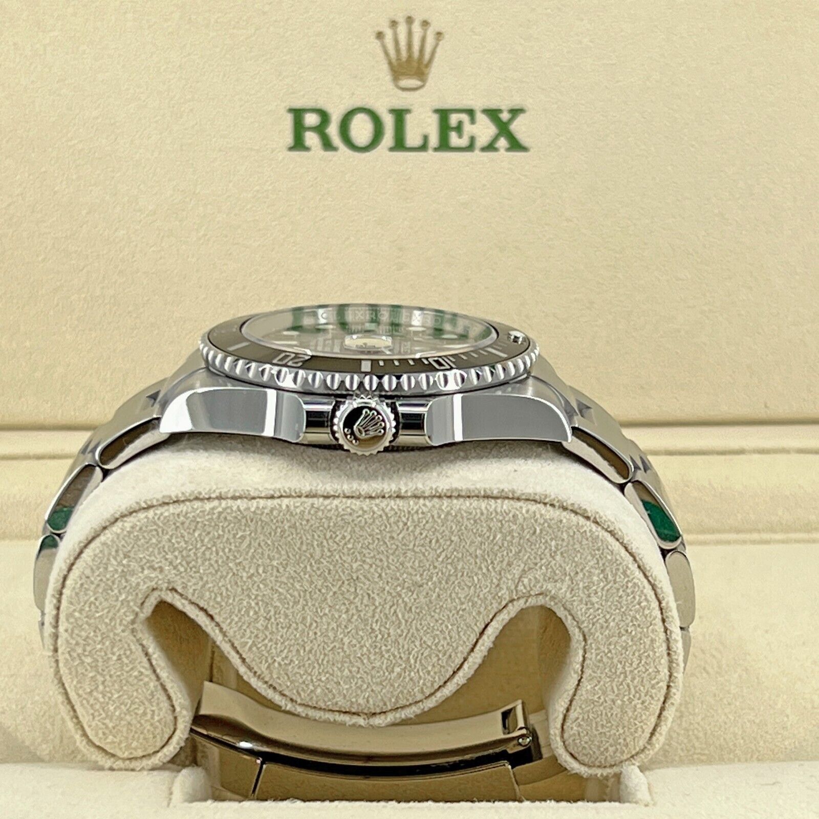 Submariner Date 41, Stainless Steel, Black Ceramic, Black dial, 41mm, Oyster, Ref# 126610ln-0001