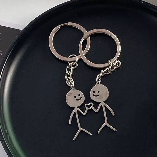 Heart-shaped Stick Figure Stainless Steel Keychain