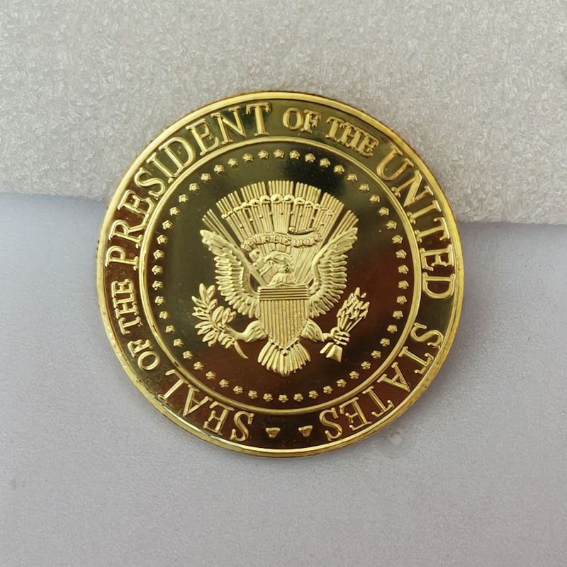 🔥1PC US Donald Trump Gold Commemorative Coin "Second Presidential Term 2022-2025 IN GOD WE TRUST" Collectible Coins🪙
