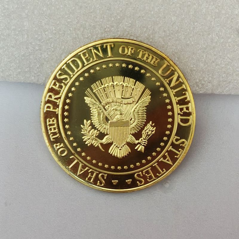 🔥1PC US Donald Trump Gold Commemorative Coin "Second Presidential Term 2022-2025 IN GOD WE TRUST" Collectible Coins🪙