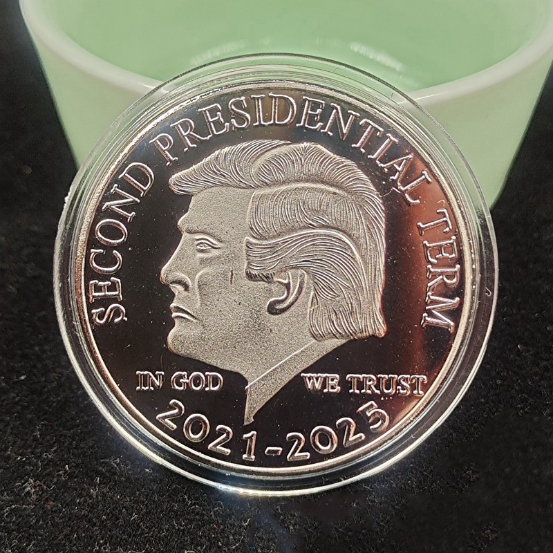 🔥1PC US Donald Trump Gold Commemorative Coin "Second Presidential Term 2022-2025 IN GOD WE TRUST" Collectible Coins🪙