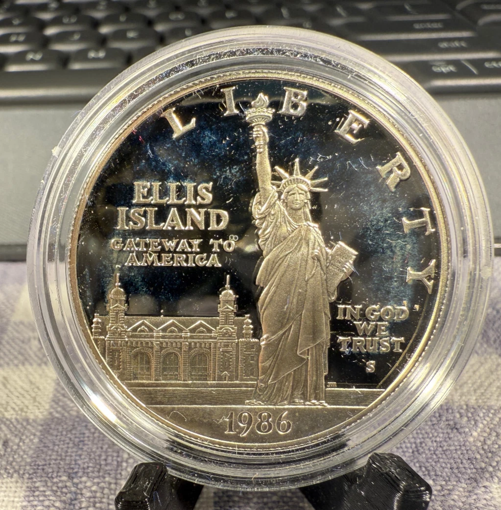 ⏱️1986 United States Liberty Coin - Silver Statute of Liberty/Ellis Island🔥