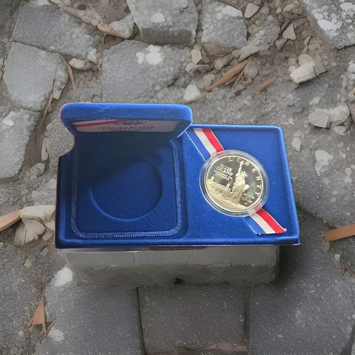 ⏱️1986 United States Liberty Coin - Silver Statute of Liberty/Ellis Island🔥