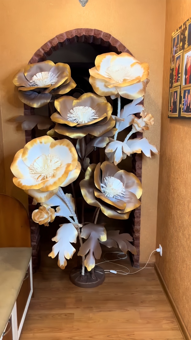 Giant Artificial Rose Decoration - Gold & Brown