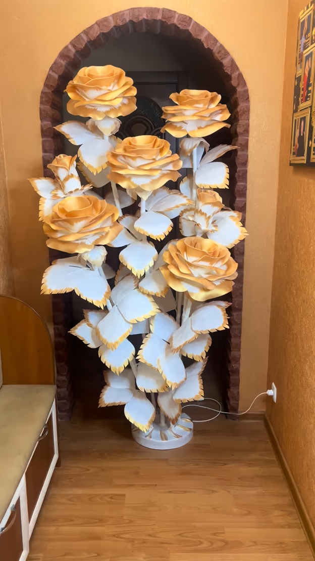 Giant Artificial Rose Decoration - Gold & White
