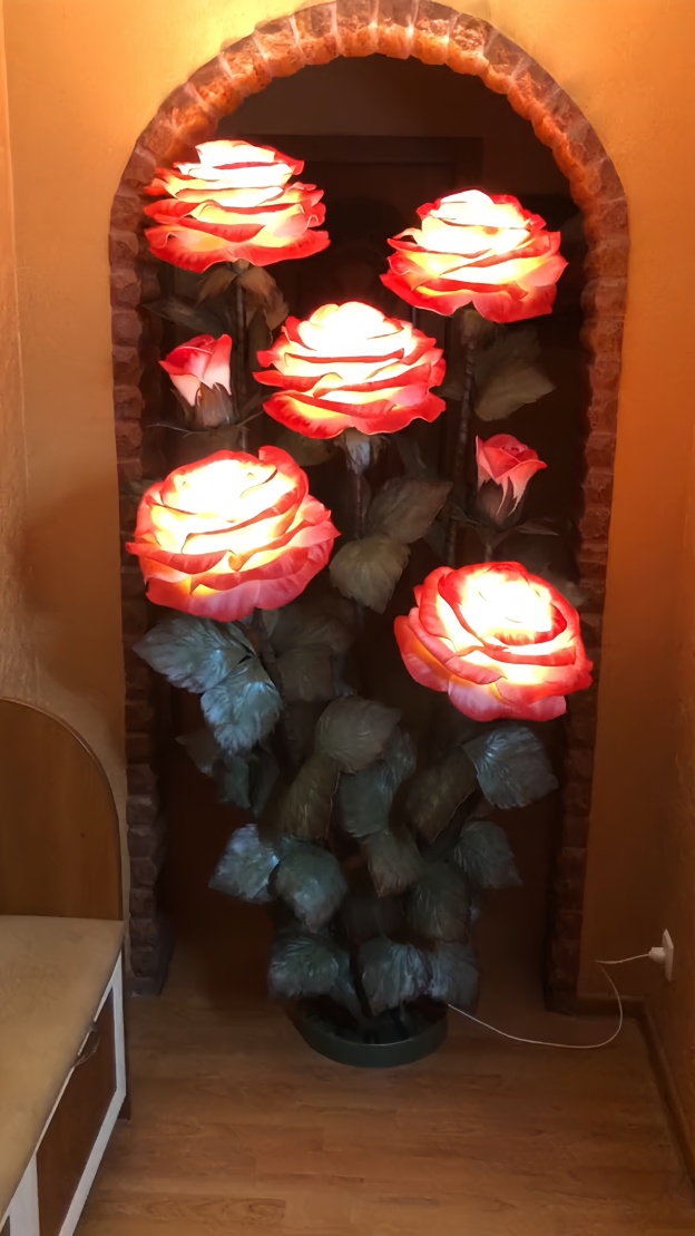 Giant Simulated Gradient Rose Decoration - Red & White