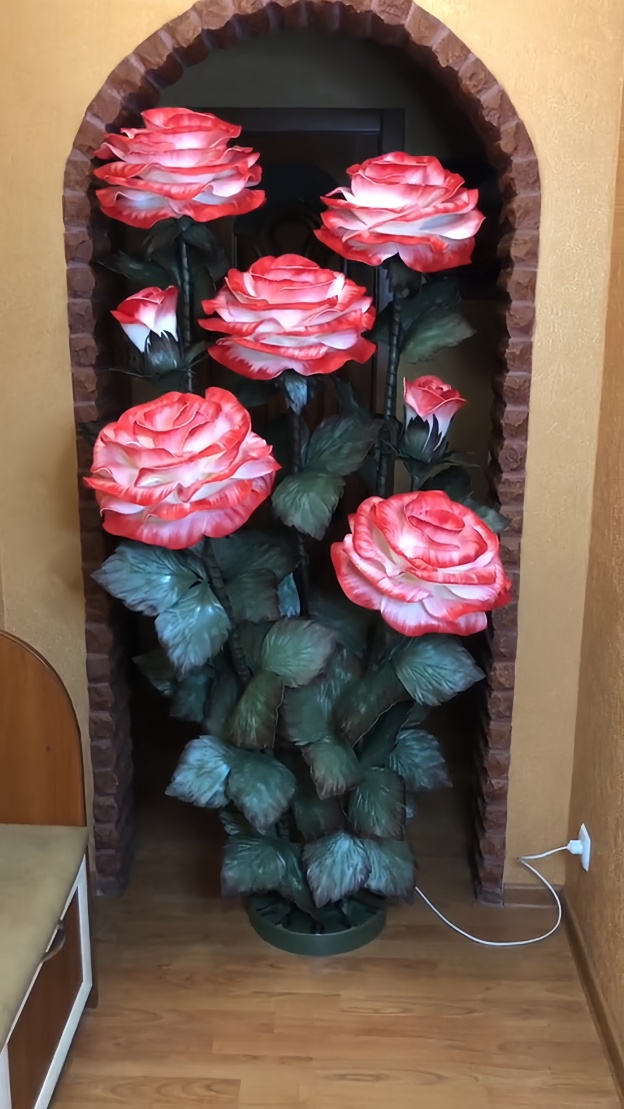 Giant Simulated Gradient Rose Decoration - Red & White