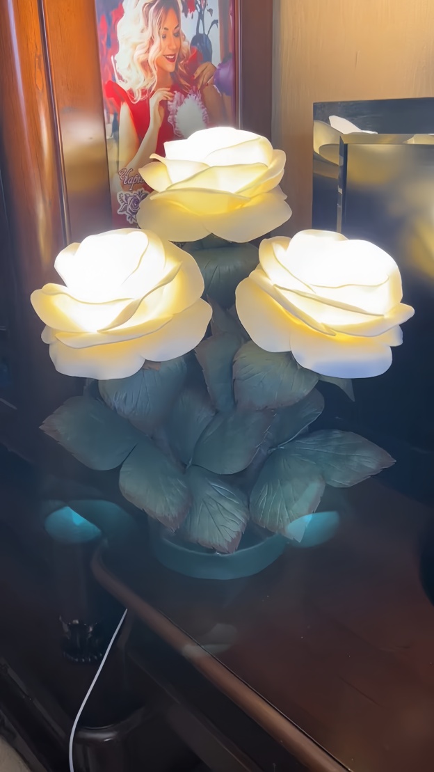 [Copy]Giant Artificial Rose Decoration - White 3