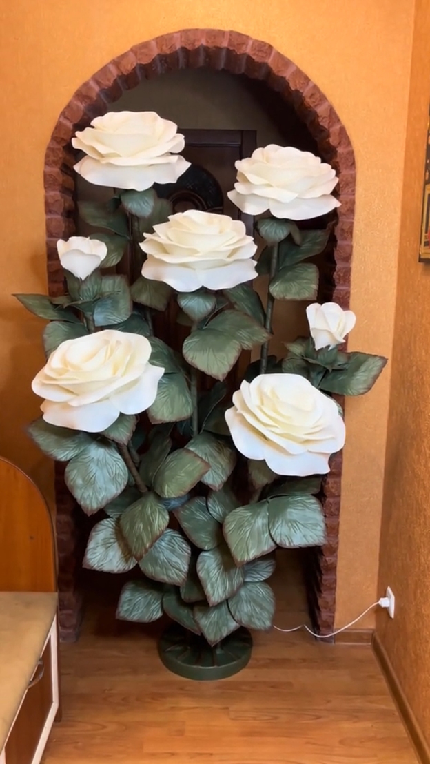 Giant Artificial Rose Flower Decorative Lamp - White 6