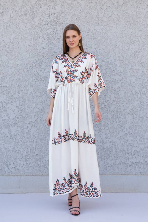 Chic White Embroidered Kaftan Dress