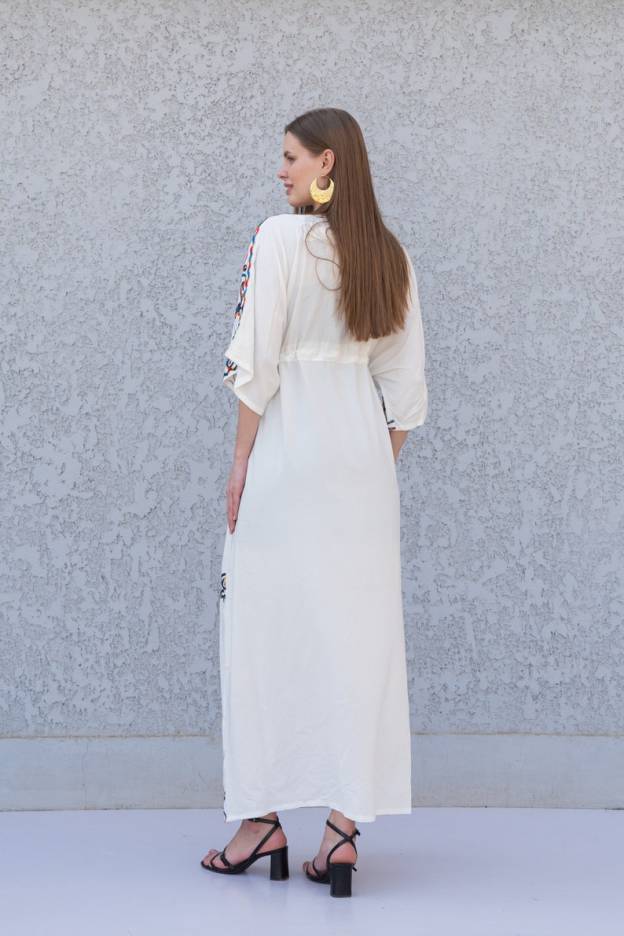 Chic White Embroidered Kaftan Dress