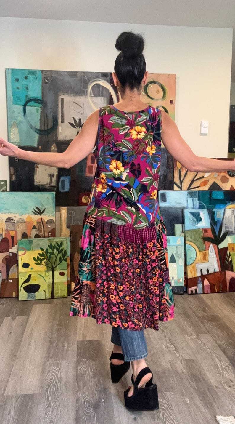 Loose Floral Sleeveless Long Tunic