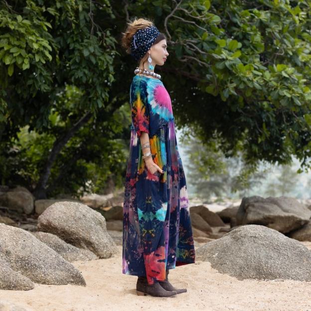 Plus Size Tie Dye Kaftan Dress in Cosmic Heart Bloom