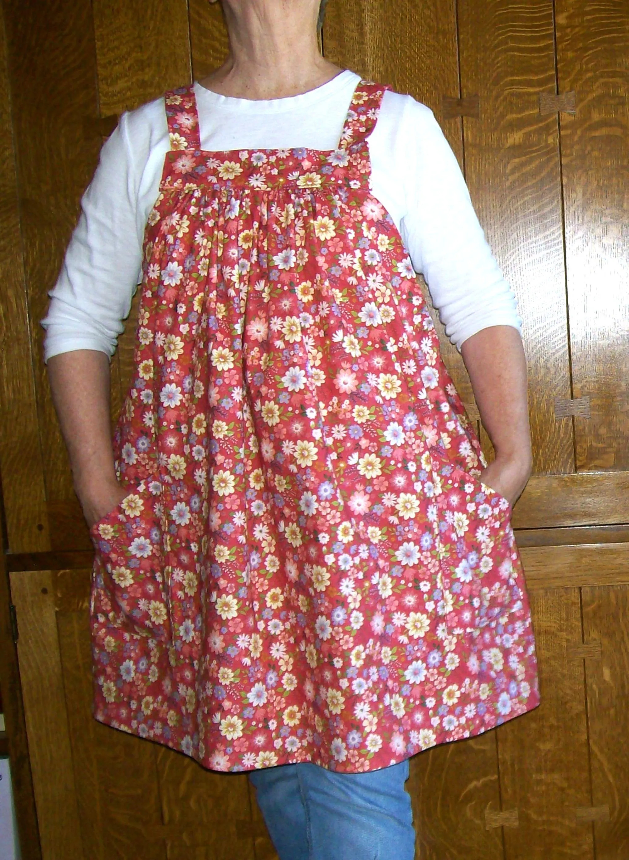 Spring Red Garden Loose Open Apron