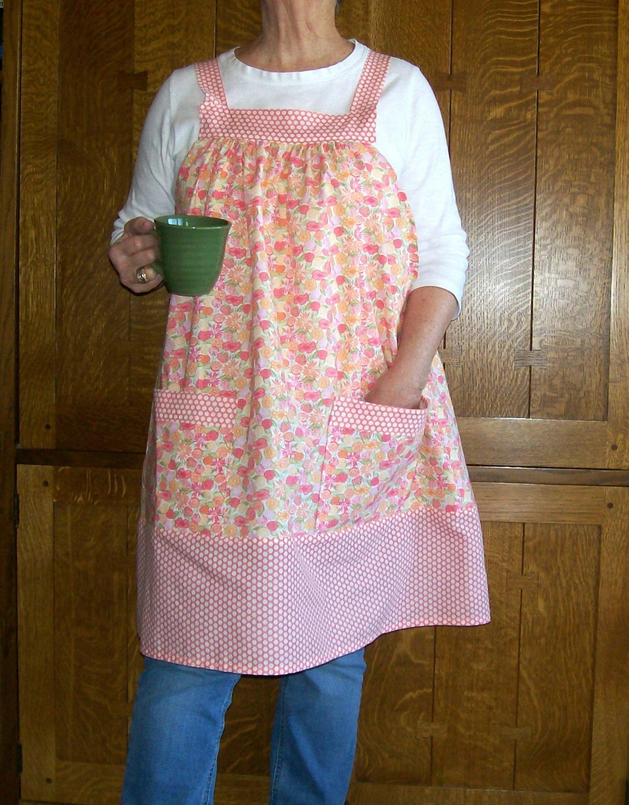 Romantic  Pink Small Floral Print Loose Open Apron