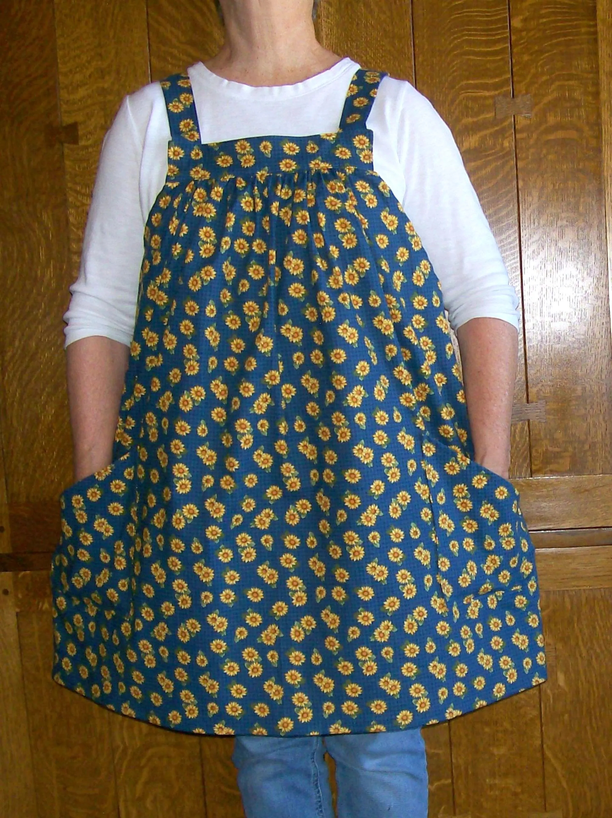 Blue Ocean Sunflower Loose Open Apron