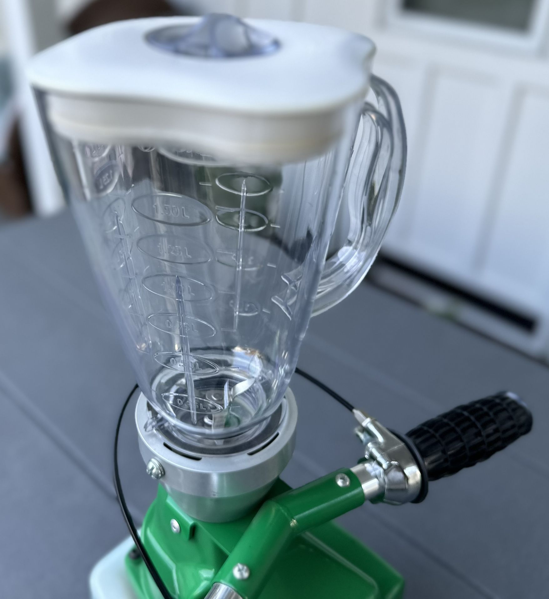 Gas-Powered Portable Blender