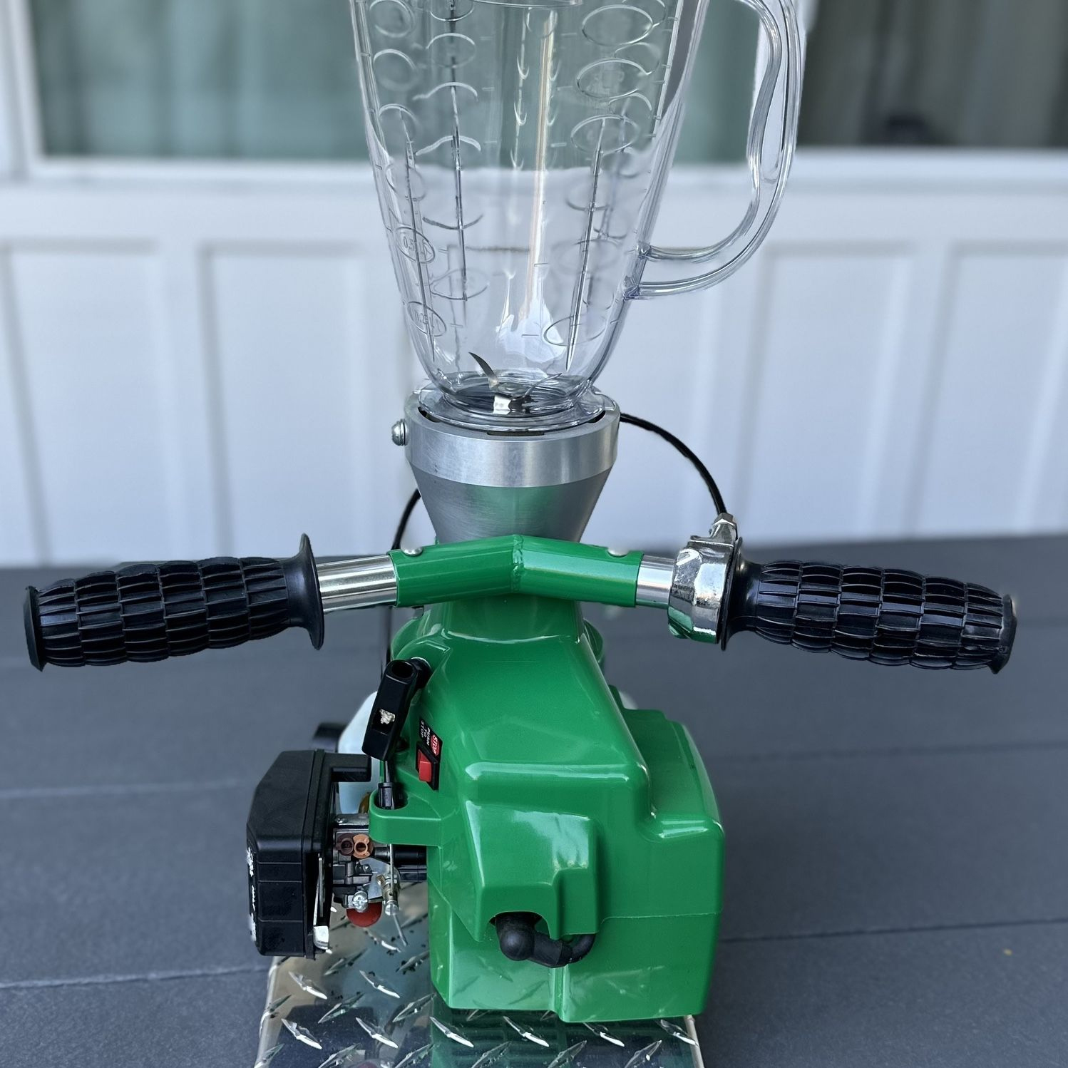 Gas-Powered Portable Blender