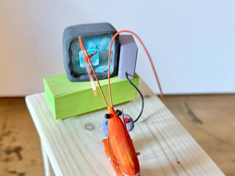 shrimp playing video games