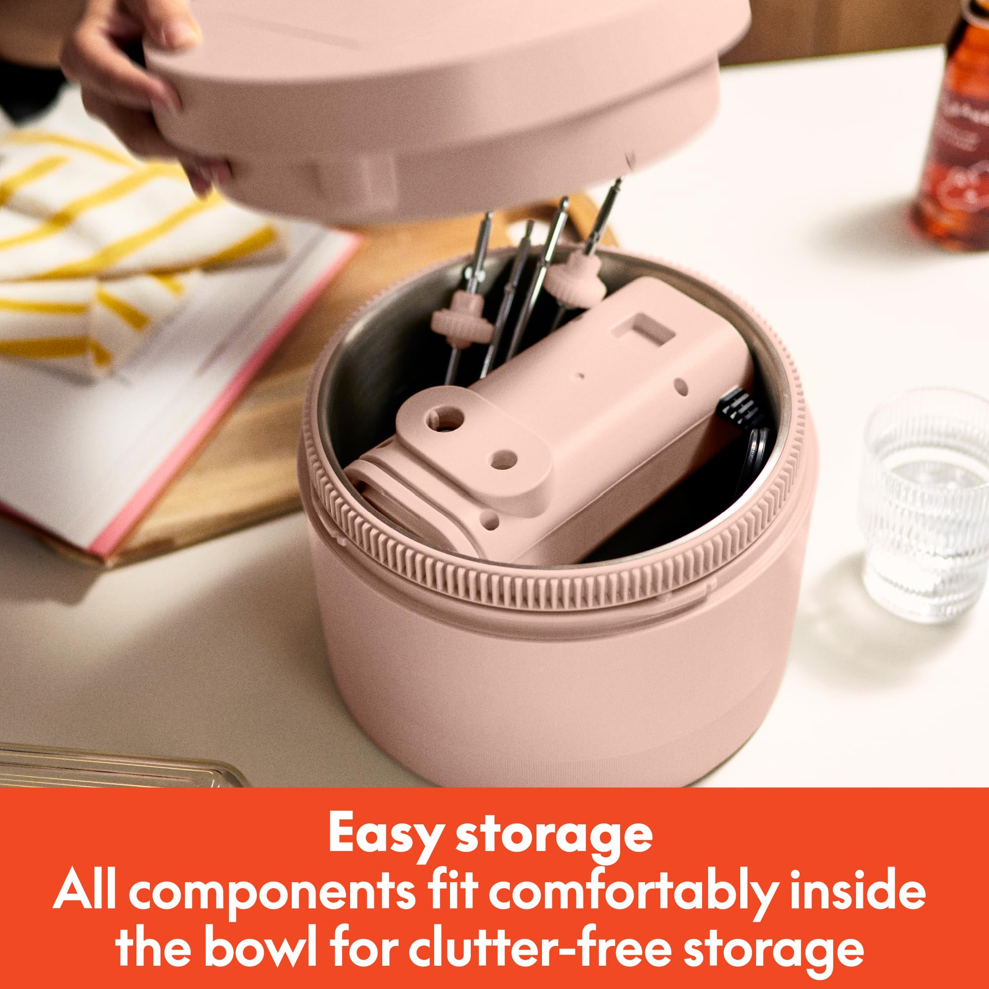 Multifunctional Handheld Mixer for Baking