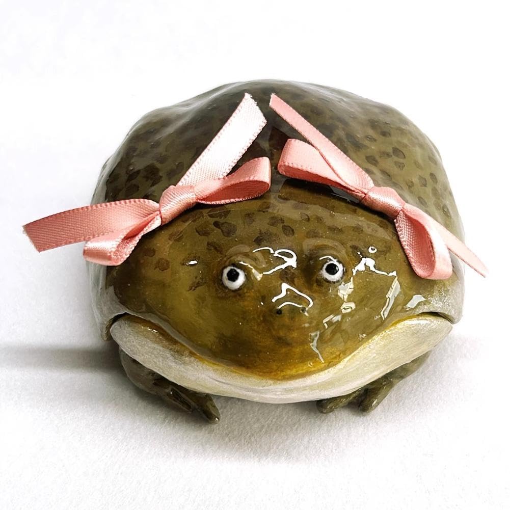 Frog-shaped Bluetooth Earphone Case