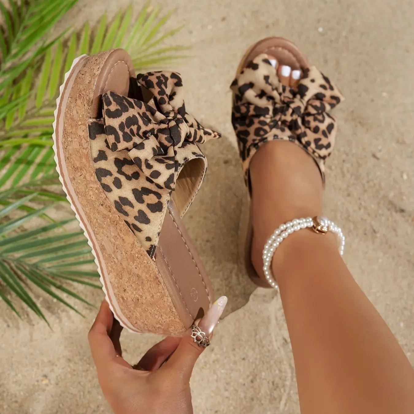 Women's Cute Bowknot Leopard Print Wedge Sandals, Elevated Sandals, Casual Fashion Slip-On Wedges, Summer Trendy Shoes for Beach Daily Wear, Fashionable Footwear