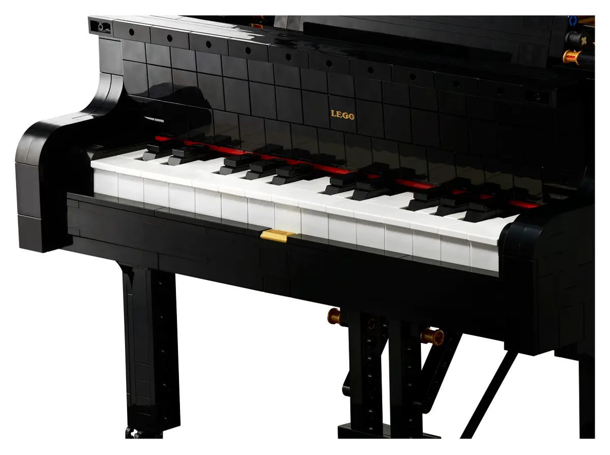 Grand Piano