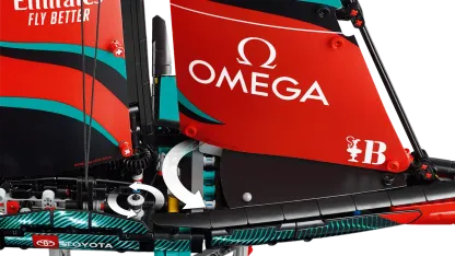 Emirates Team New Zealand AC75 Yacht