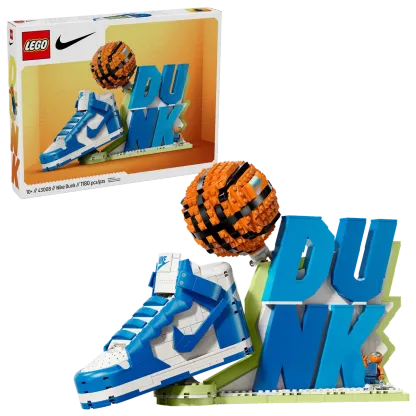 Nike Dunk x LEGO® Set