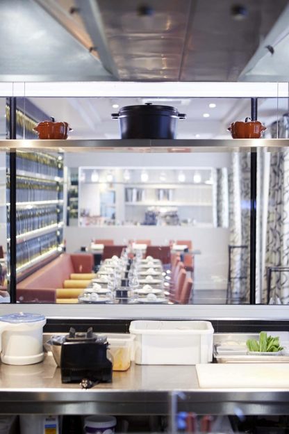 STAUB Cast Iron Dutch Oven Round Cocotte, Made in France