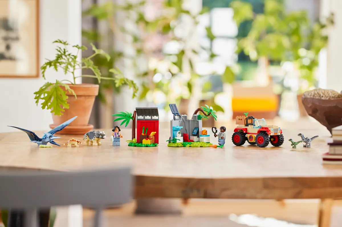 Baby Dinosaur Rescue Center