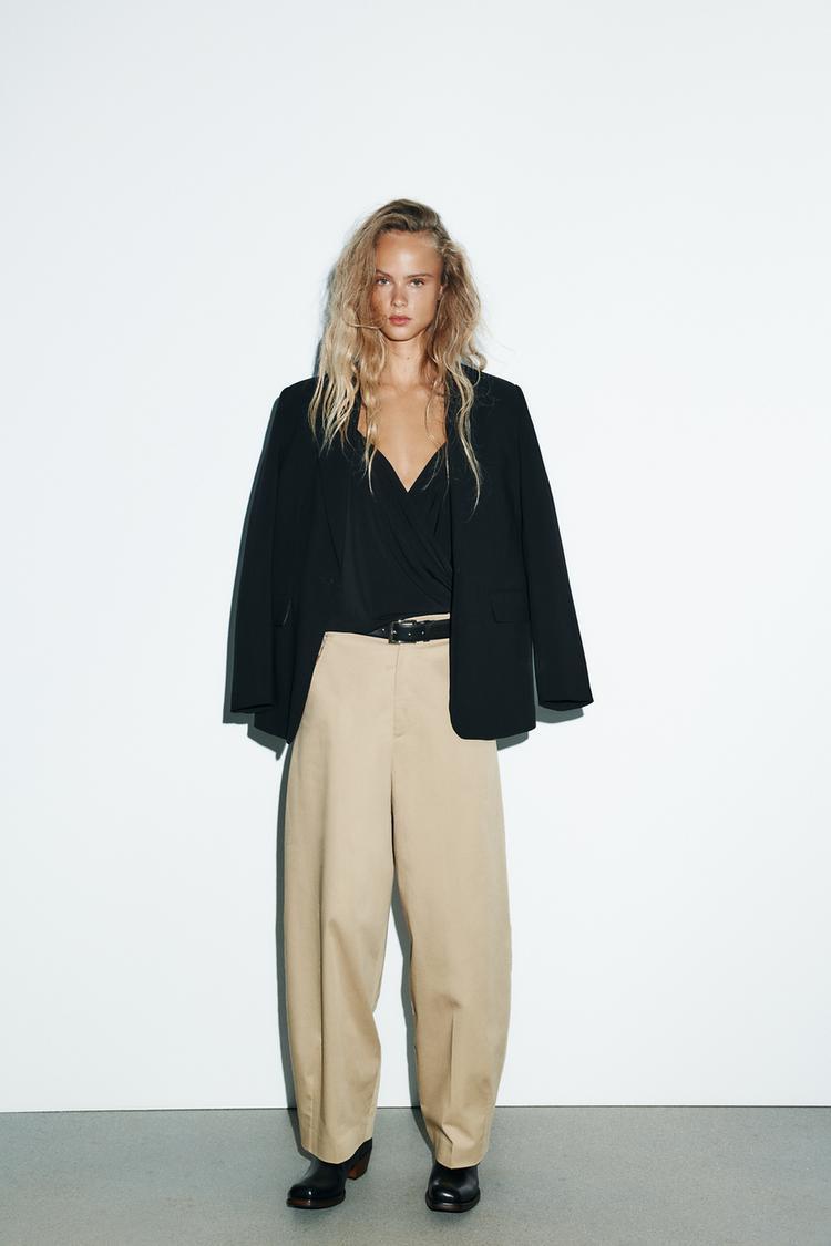 Noir Crossback V-Neck Top