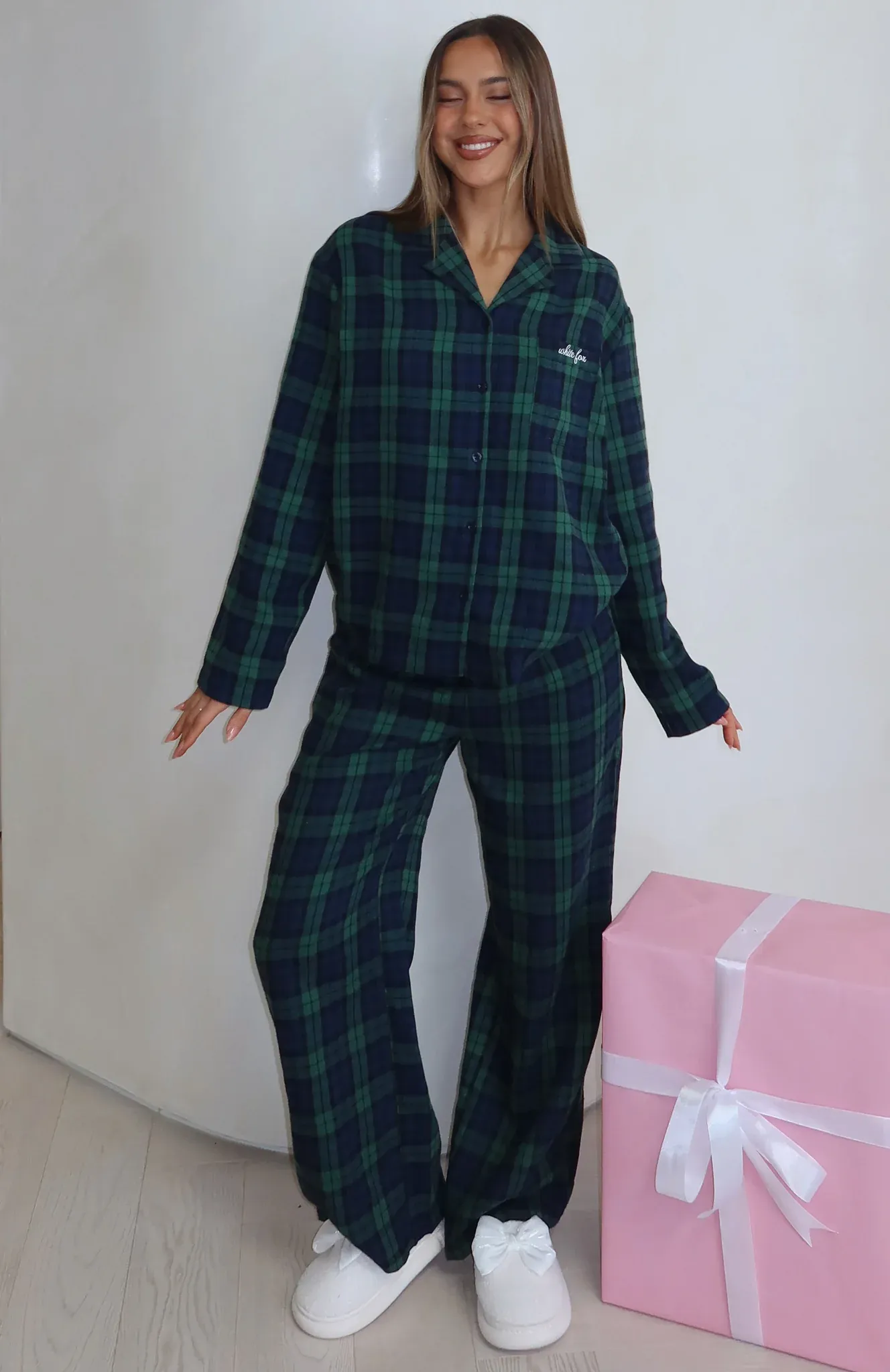 Christmas Plaid Pajama Set – Cozy Holiday Style