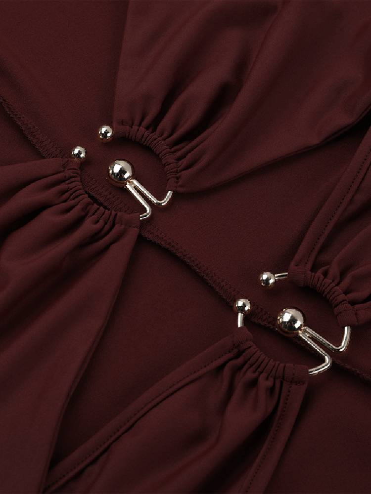 Metal Kiss Cutout Top