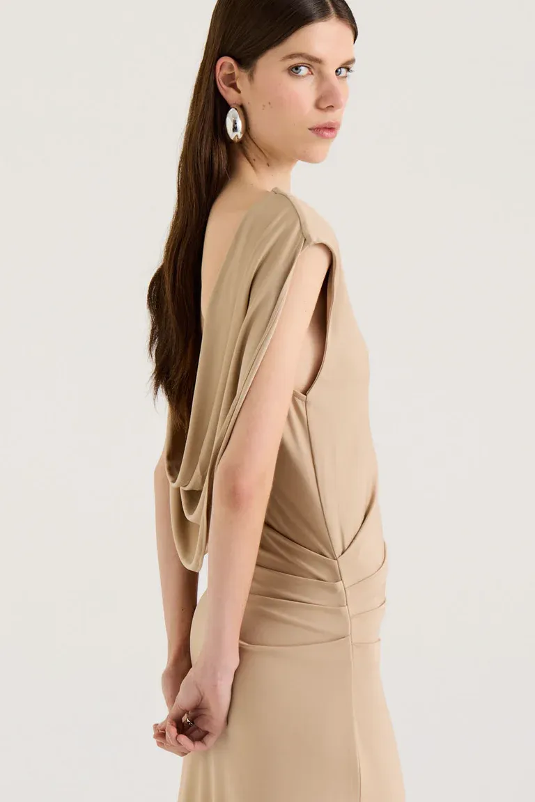 Soft Dune Backless Gown