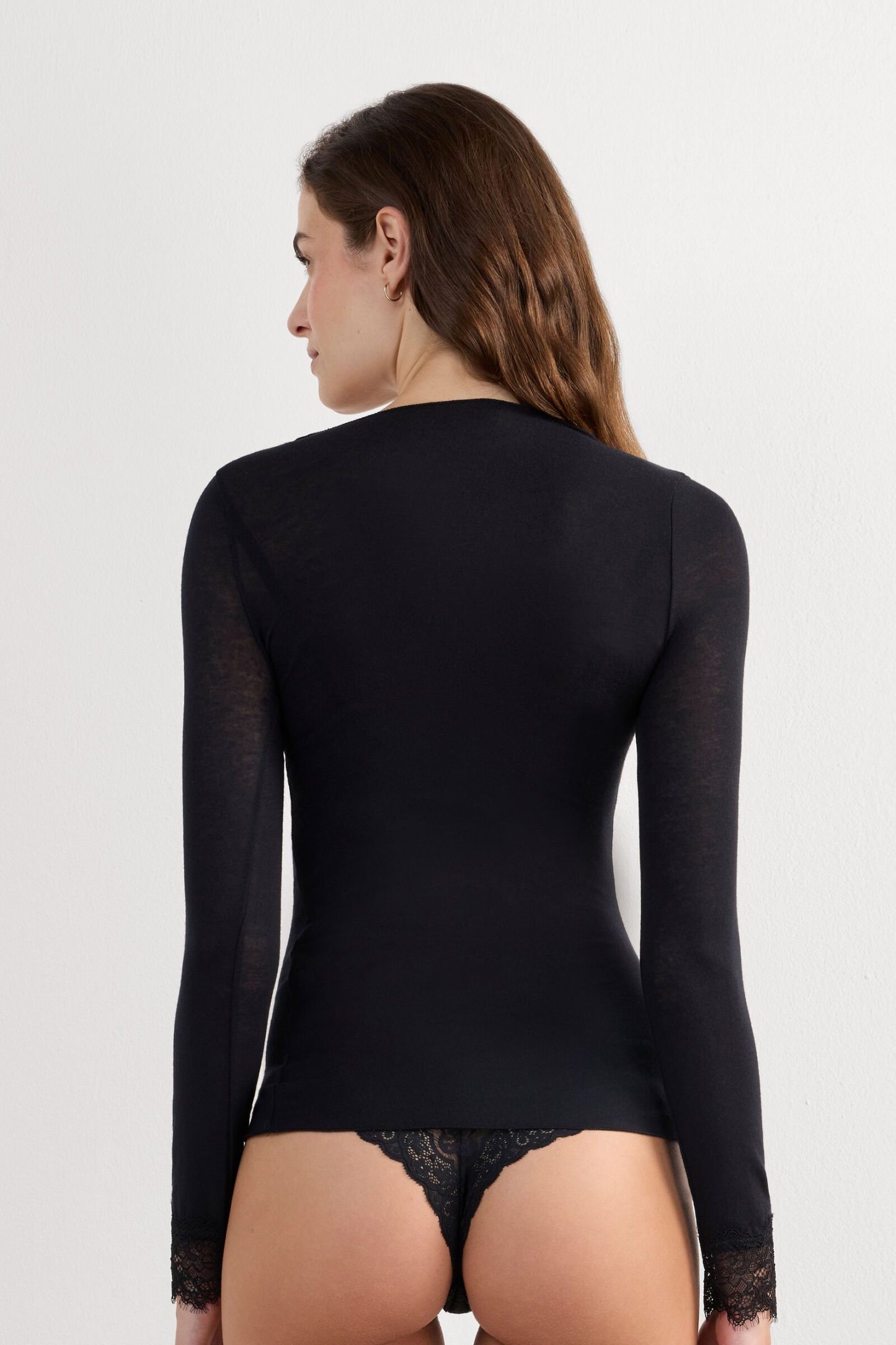 Midnight Lace Essential Top