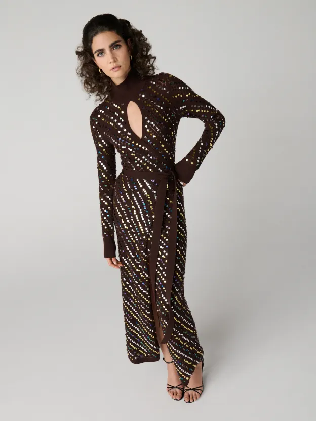 Cocoa Stardust Silhouette Maxi Dress