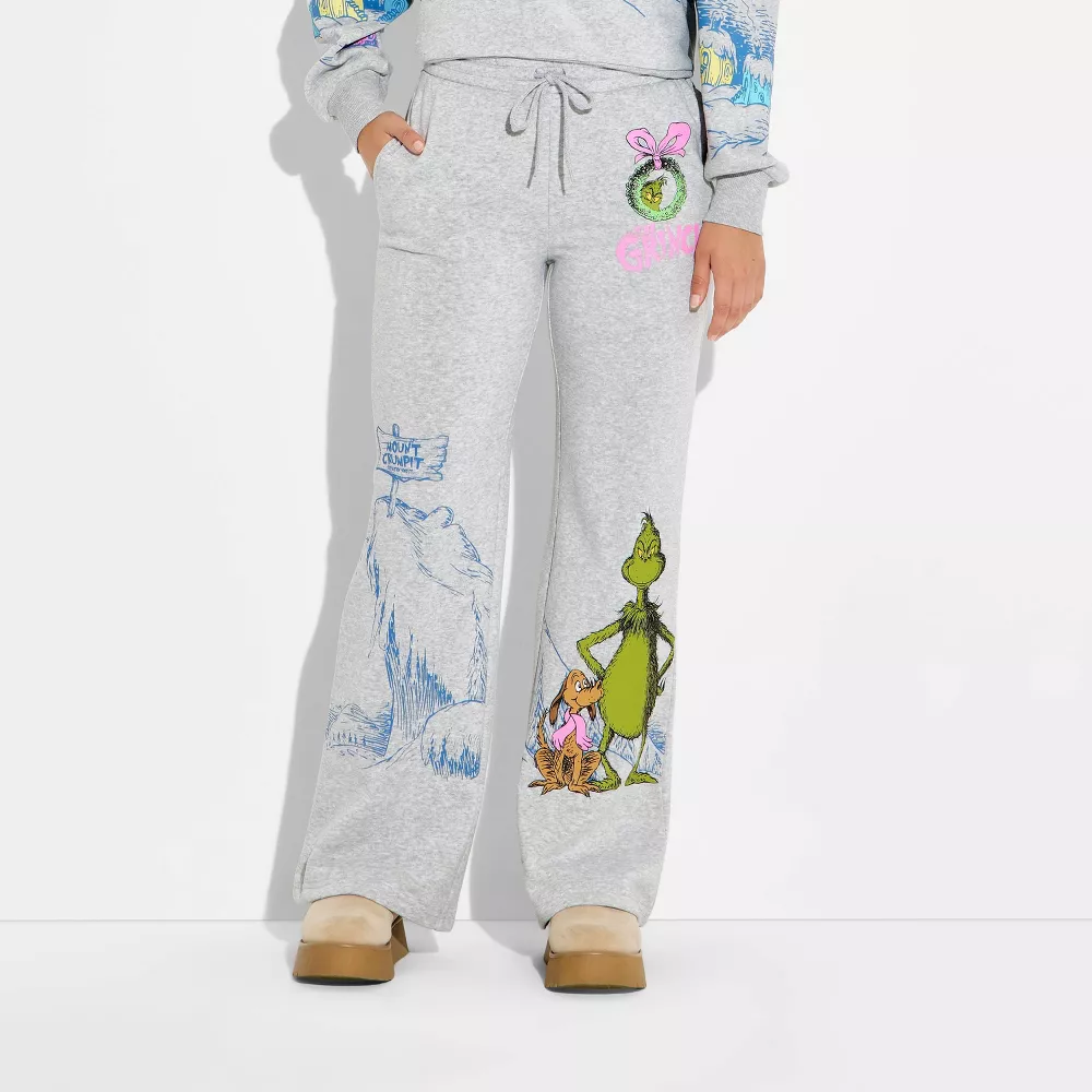 Grinch Graphic Sweatshirt Set – Holiday Fun Look