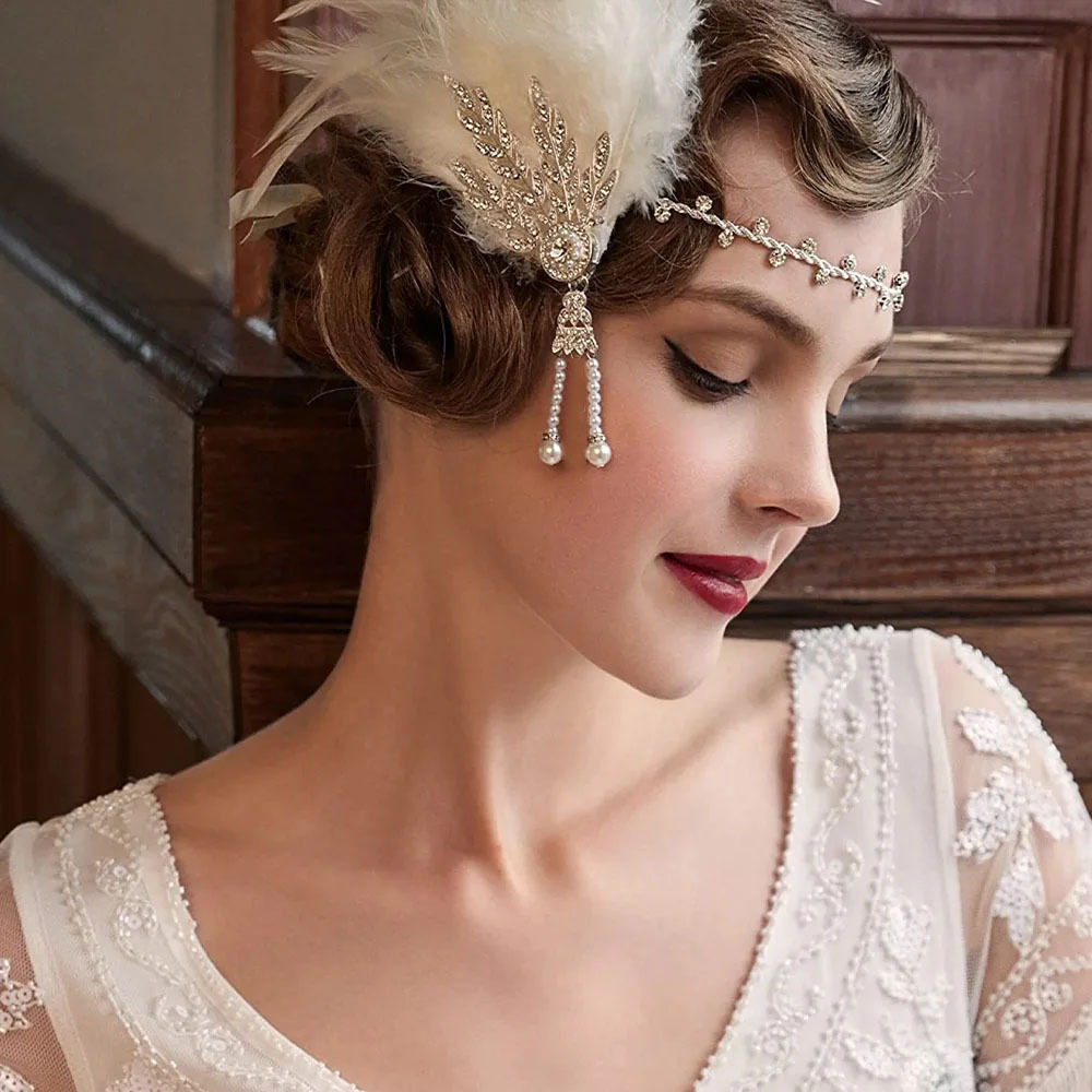 Rhinestone Feather Headpiece – Festive Glam Accessory