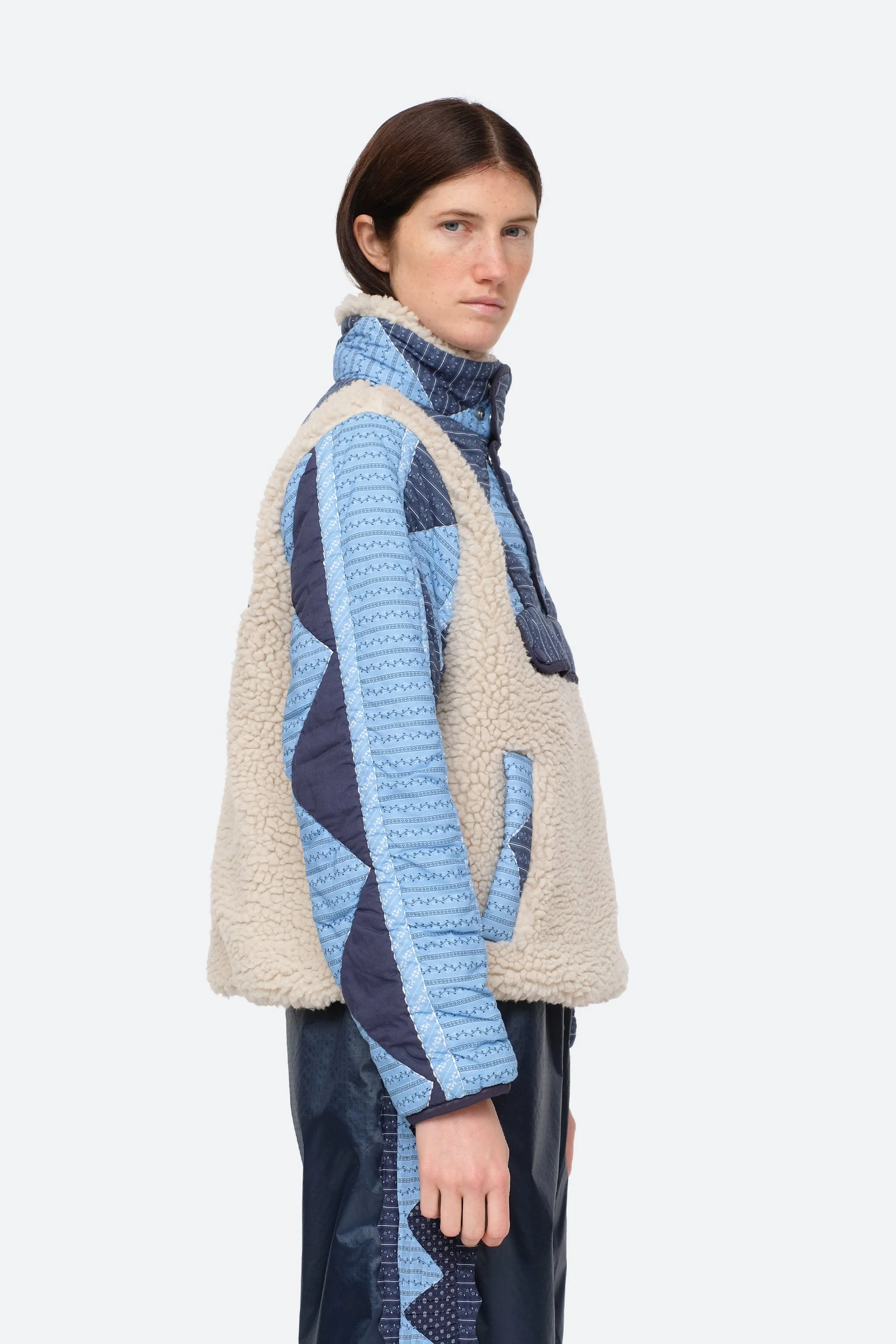 Patchwork Fleece Pullover – Cozy Winter Style