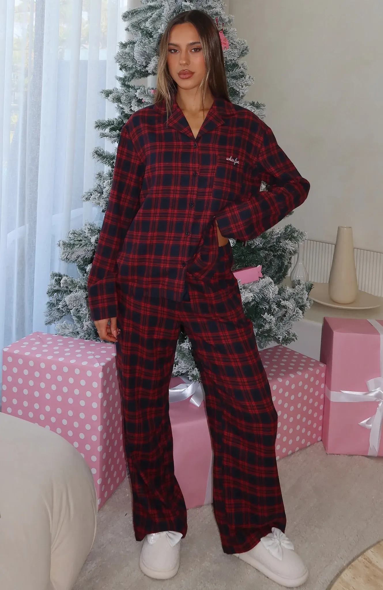 Christmas Plaid Pajama Set – Cozy Holiday Style