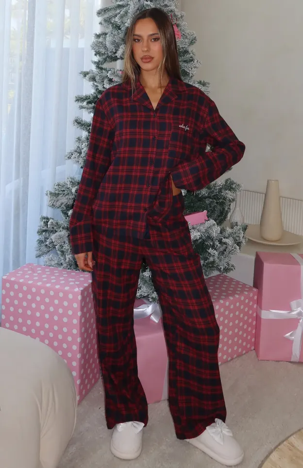 Christmas Plaid Pajama Set – Cozy Holiday Style