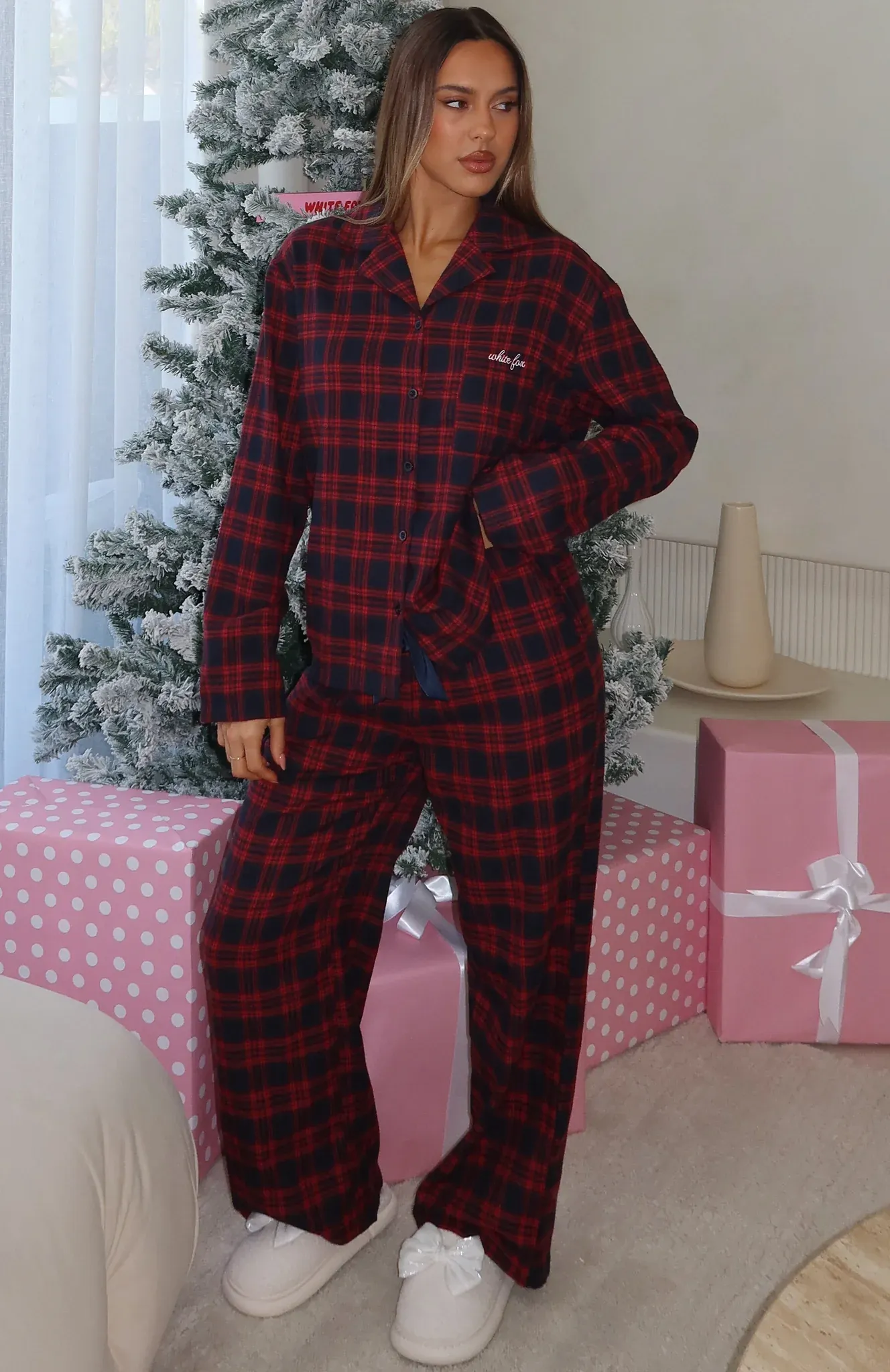 Christmas Plaid Pajama Set – Cozy Holiday Style