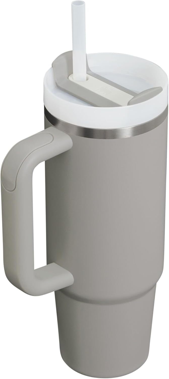Stanthtley Quencher H2.0 FlowState Stainless Steel Vacuum Insulated Tumbler with Lid and Straw for Water, Iced Tea or Coffee