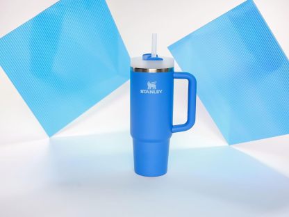 Stanthtley Quencher H2.0 FlowState Stainless Steel Vacuum Insulated Tumbler with Lid and Straw for Water, Iced Tea or Coffee