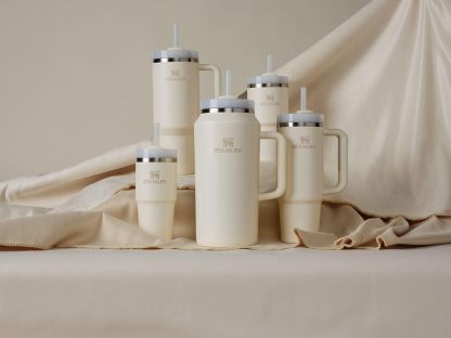 Stanthtley Quencher H2.0 FlowState Stainless Steel Vacuum Insulated Tumbler with Lid and Straw for Water, Iced Tea or Coffee