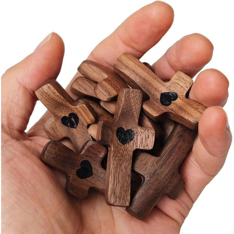 Cross My Heart Wooden,Small Wooden Crosses for Pocket Prayers, Encouragement Gift, Fingertip Stress Relief Gifts Christmas Gift Decor Religious
