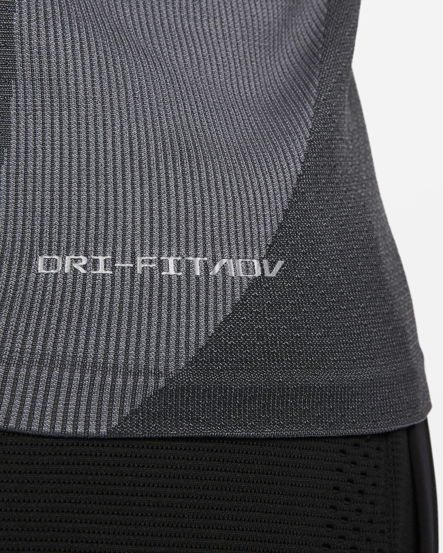 Women's Slim-Fit Training Tank Top