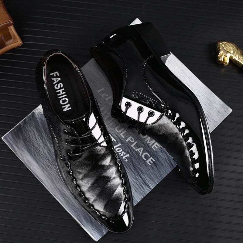 Men's Business Casual Pointed Toe Patchwork Patant Faux Leather Shoes